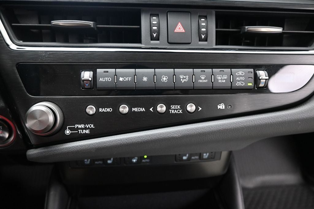 2025 Lexus ES 350