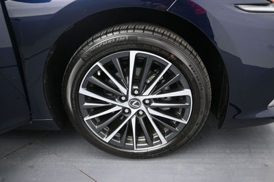 2025 Lexus ES 350
