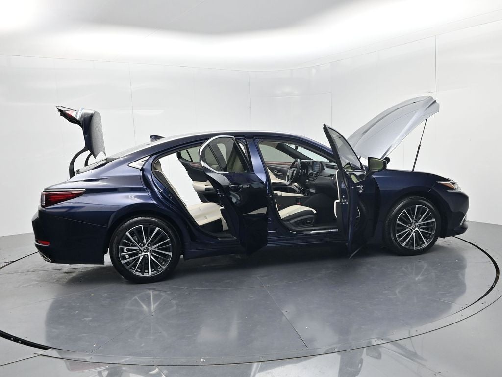 2025 Lexus ES 350