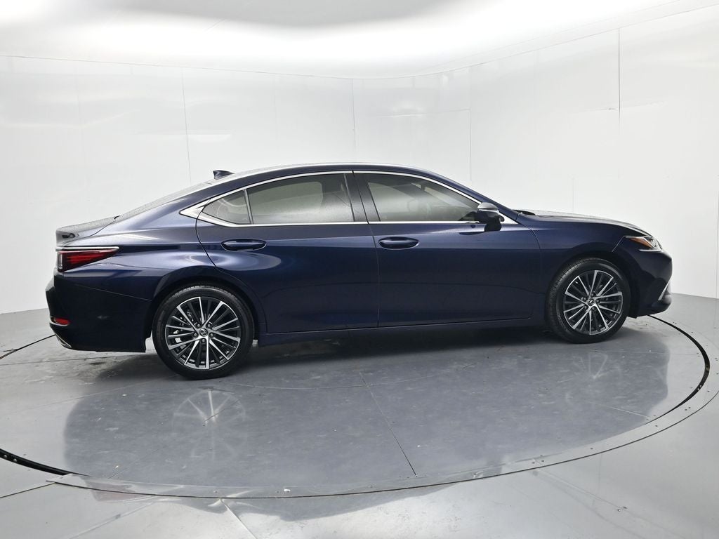 2025 Lexus ES 350