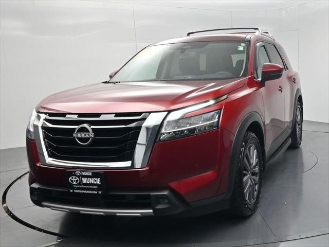 2023 Nissan Pathfinder SL