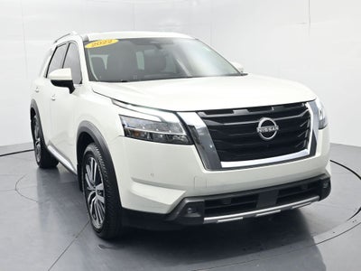 2022 Nissan Pathfinder Platinum
