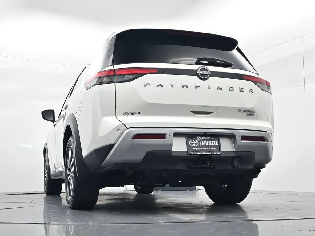 2022 Nissan Pathfinder Platinum