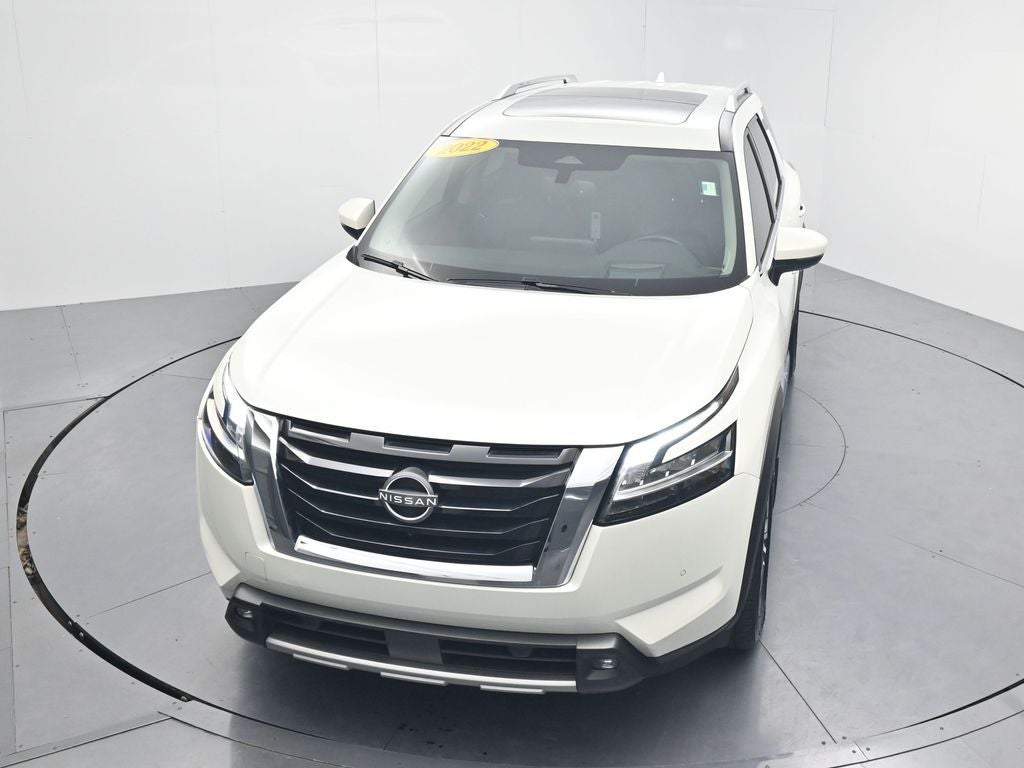 2022 Nissan Pathfinder Platinum