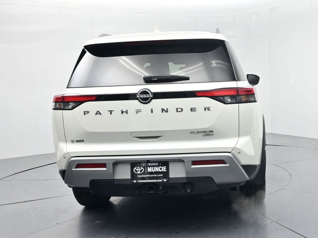 2022 Nissan Pathfinder Platinum