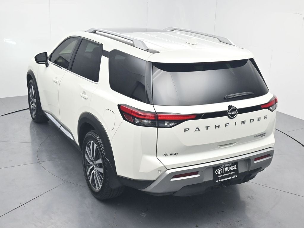 2022 Nissan Pathfinder Platinum
