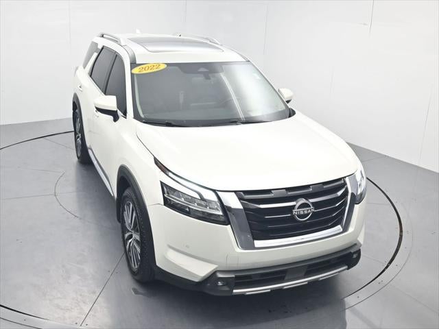 2022 Nissan Pathfinder Platinum