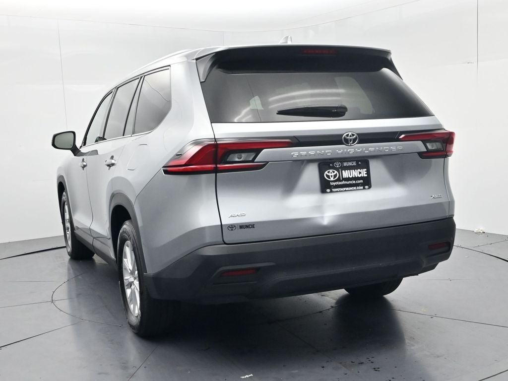 2025 Toyota Grand Highlander XLE