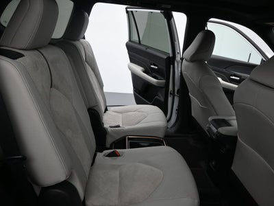 2024 Toyota Grand Highlander Hybrid MAX Platinum