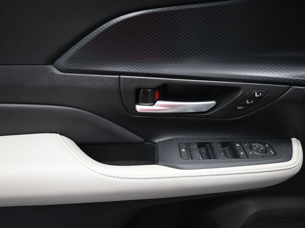 2024 Toyota Grand Highlander Hybrid MAX Platinum