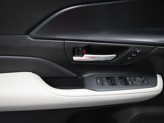 2024 Toyota Grand Highlander Hybrid MAX Platinum