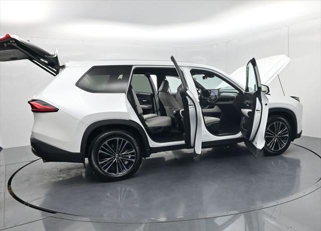 2024 Toyota Grand Highlander Hybrid MAX Platinum