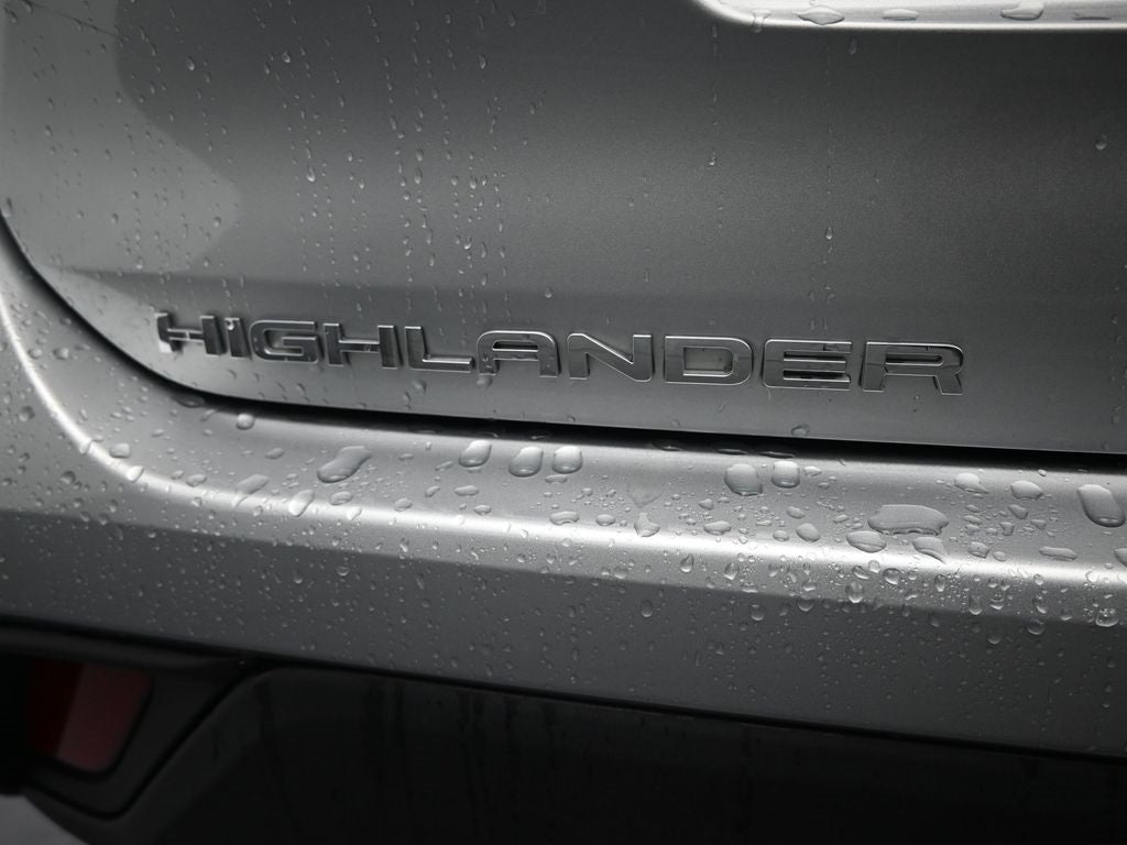 2023 Toyota Highlander Hybrid LE