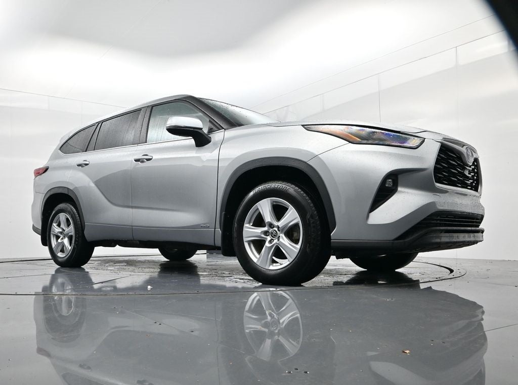 2023 Toyota Highlander Hybrid LE