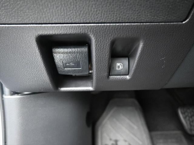 2023 Toyota Highlander Hybrid LE