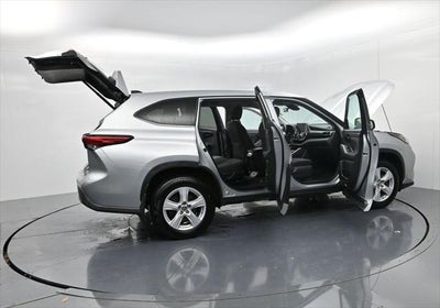 2023 Toyota Highlander Hybrid LE