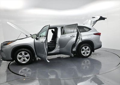 2023 Toyota Highlander Hybrid LE