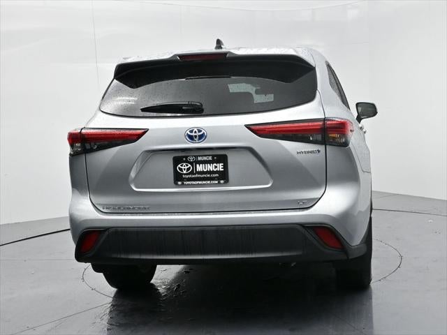 2023 Toyota Highlander Hybrid LE
