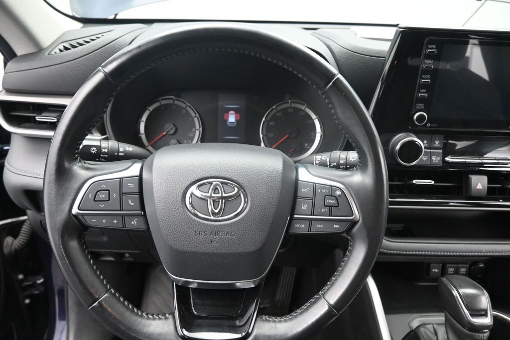 2021 Toyota Highlander LE