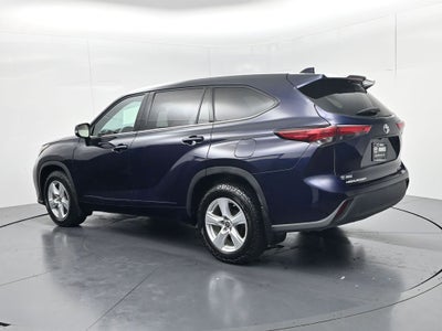 2021 Toyota Highlander LE
