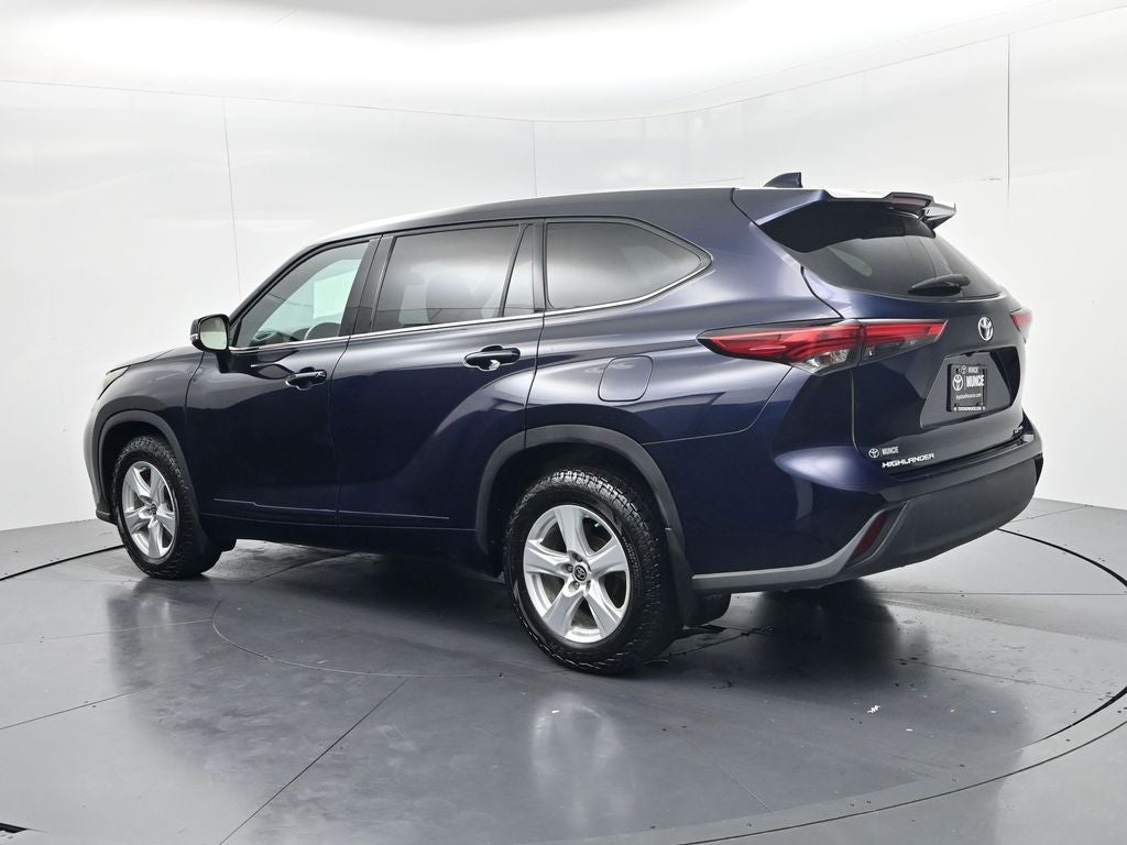 2021 Toyota Highlander LE