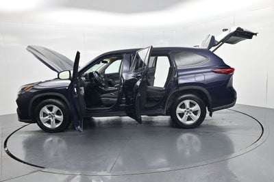 2021 Toyota Highlander LE