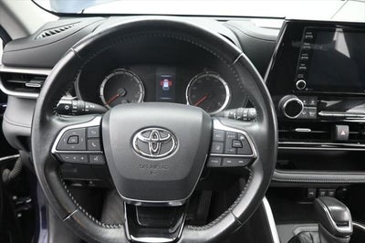 2021 Toyota Highlander LE