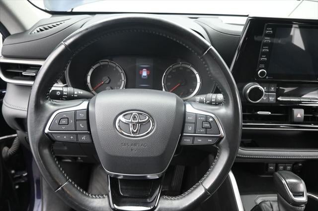 2021 Toyota Highlander LE