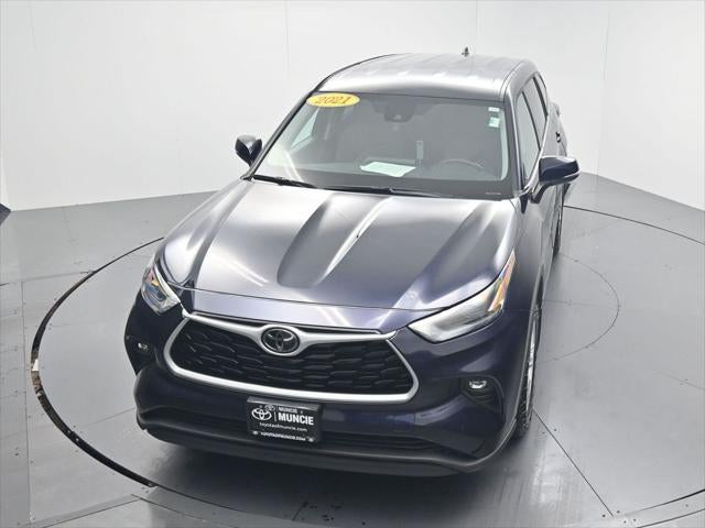 2021 Toyota Highlander LE