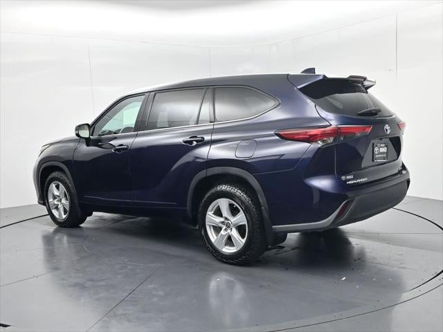 2021 Toyota Highlander LE