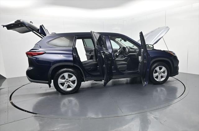 2021 Toyota Highlander LE