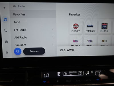 2025 Toyota Sienna XSE 7 Passenger