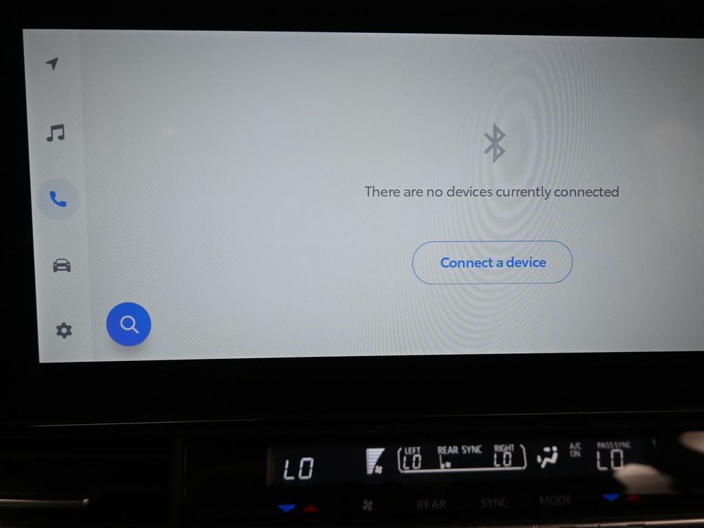 2025 Toyota Sienna XSE 7 Passenger