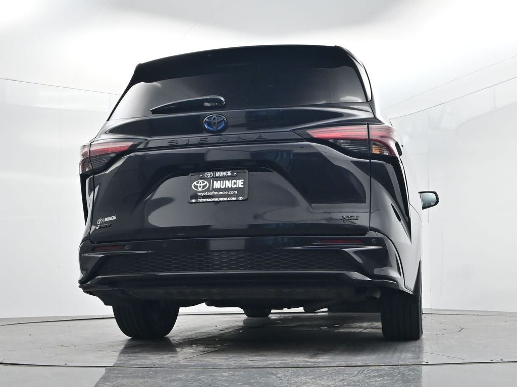 2025 Toyota Sienna XSE 7 Passenger