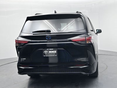 2025 Toyota Sienna XSE 7 Passenger
