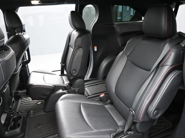 2025 Toyota Sienna XSE 7 Passenger