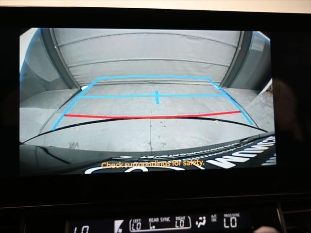 2025 Toyota Sienna XSE 7 Passenger