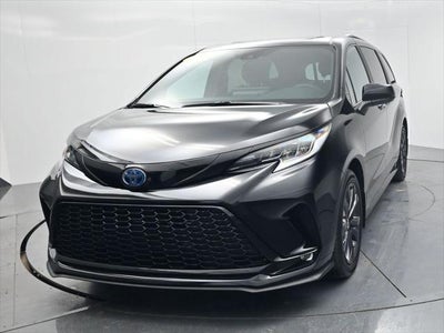 2025 Toyota Sienna XSE 7 Passenger