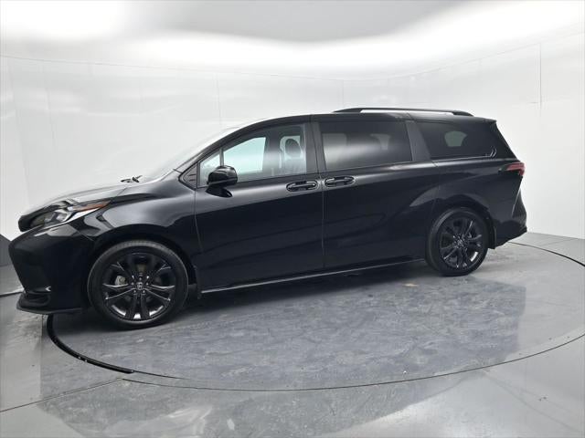 2025 Toyota Sienna XSE 7 Passenger