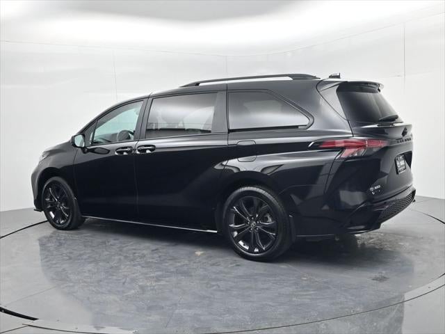 2025 Toyota Sienna XSE 7 Passenger