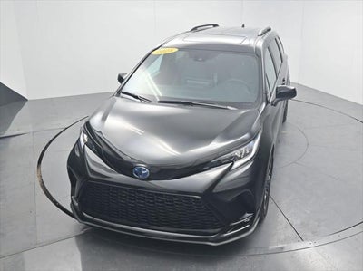 2025 Toyota Sienna XSE 7 Passenger