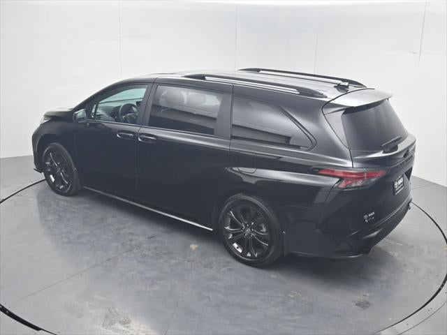 2025 Toyota Sienna XSE 7 Passenger