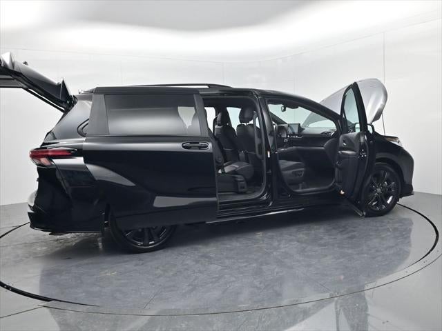 2025 Toyota Sienna XSE 7 Passenger
