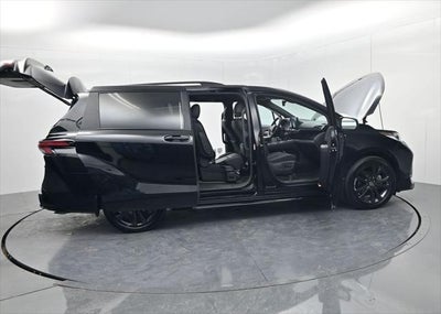 2025 Toyota Sienna XSE 7 Passenger