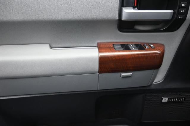 2017 Toyota Sequoia Platinum