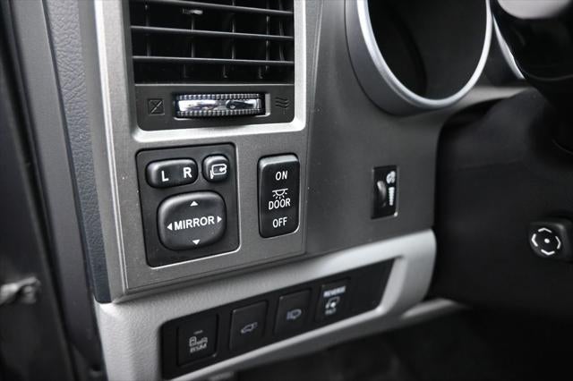 2017 Toyota Sequoia Platinum