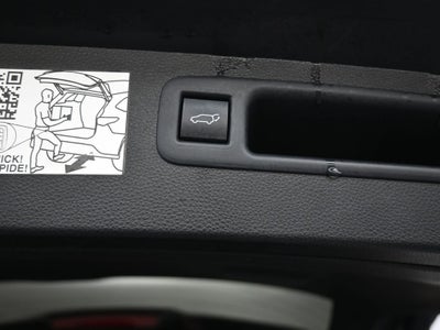 2022 Toyota Highlander Hybrid Platinum