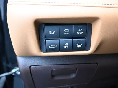 2022 Toyota Highlander Hybrid Platinum