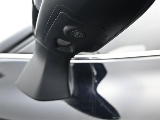 2022 Toyota Highlander Hybrid Platinum