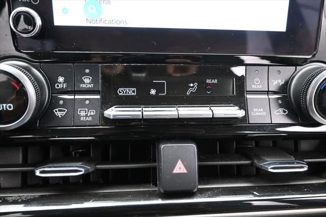 2024 Toyota Highlander Hybrid XLE